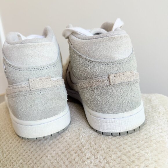 Nike Air Jordan 1 Mid SE Particle Grey - Women's Size 8.5 - Picture 4 of 6